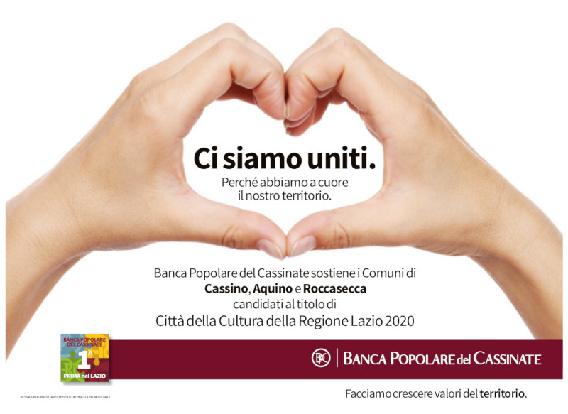 Mani che formano un cuore con testo di sostegno ai comuni.