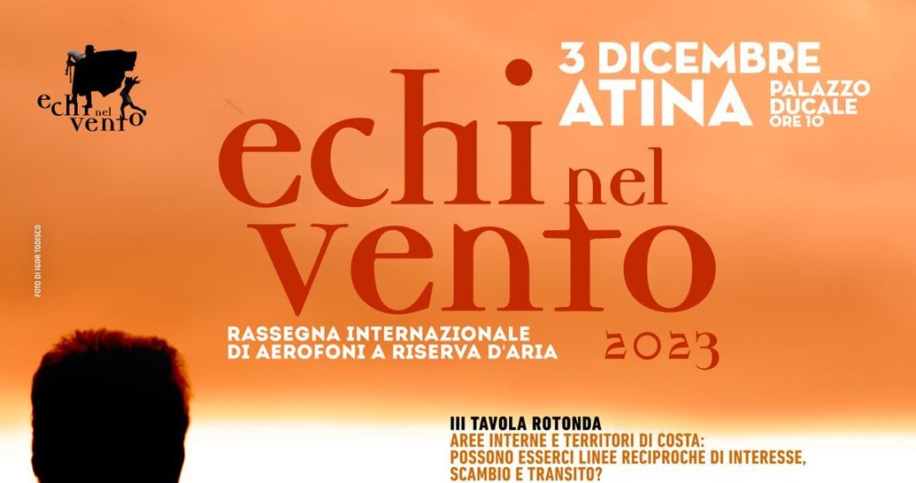 Locandina dell'evento 'Echi nel vento 2023' con dettagli su data e luogo.